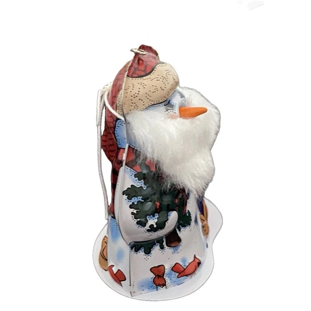 Hallmark Keepsake Ornament 2000 Cool Character Snowman. Pressed Tin in box 3.5